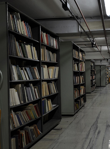 станция Пушкинская стихи и метро