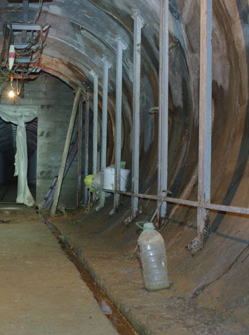 станция Пушкинская стихи и метро